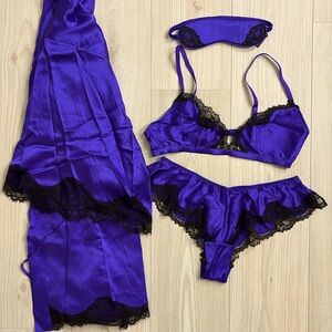 NWT Victoria’s Secret Lingerie Size Medium Purple Robe/Bra/Underwear/EyeMask